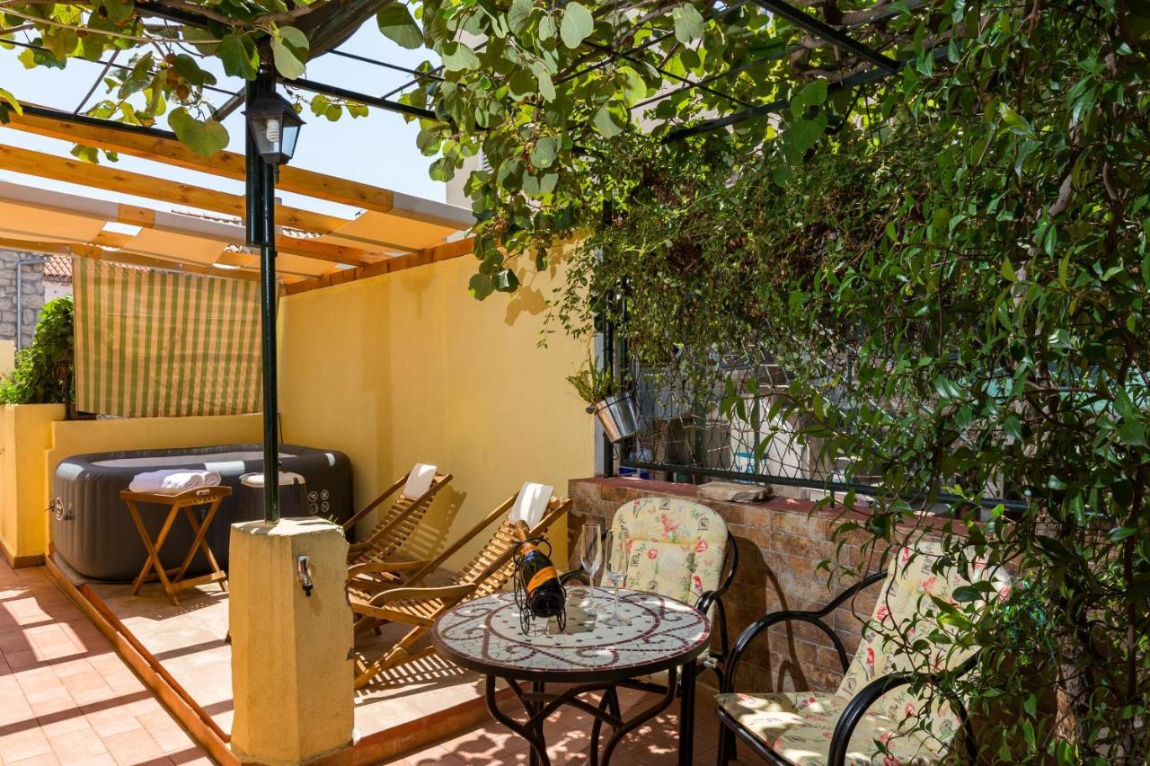 Apartment Hladilo "Nostalgia" Дубровник Екстериор снимка