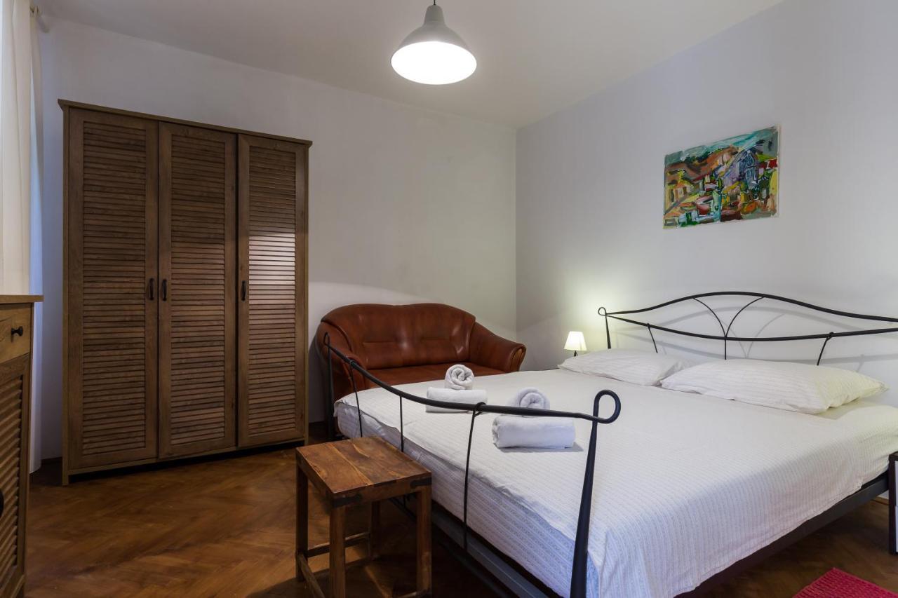 Apartment Hladilo "Nostalgia" Дубровник Екстериор снимка